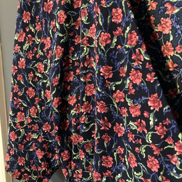Floral wrap dress - Picture 2 of 3